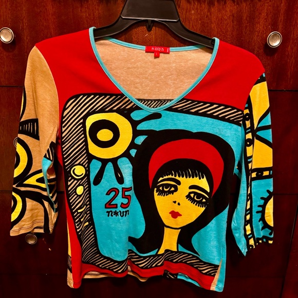 Rare Vintage Noun Paris Top - Picture 1 of 11